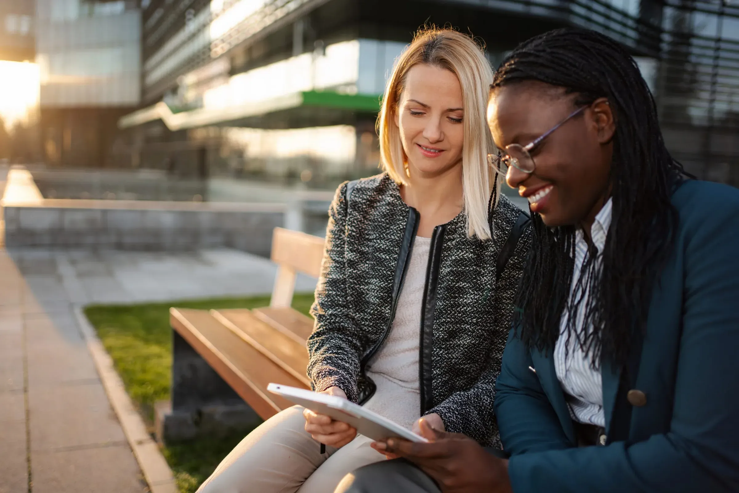Service intro adviser productivity